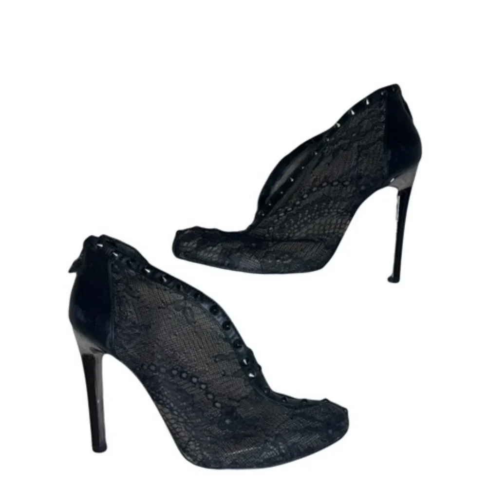 BCBG Maxazria Black Whim Lace Studded High Heel Booties Sz 6M - Picture 4 of 9